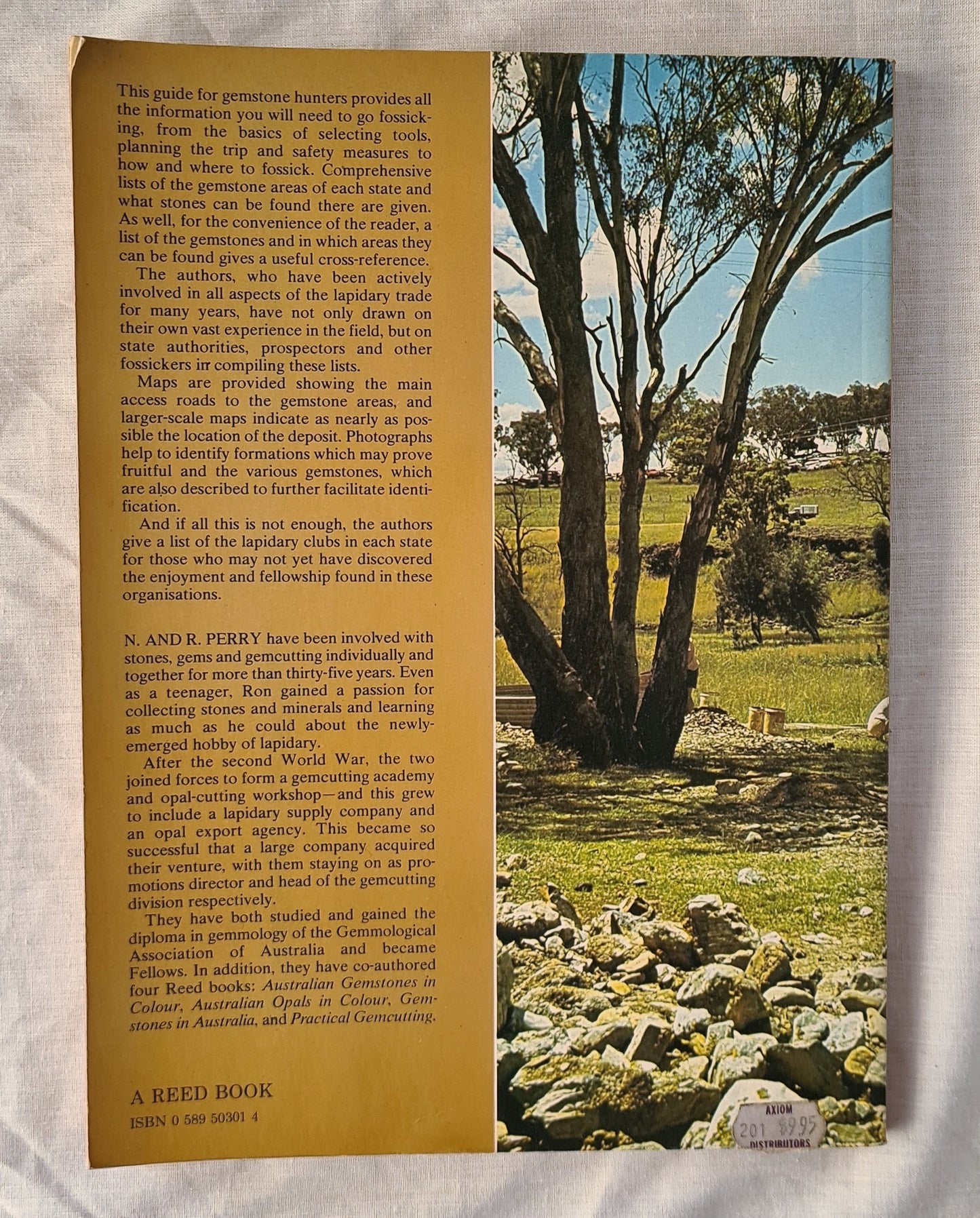 Prospectors’ Guide to Gemstones in Australia by N & R Perry