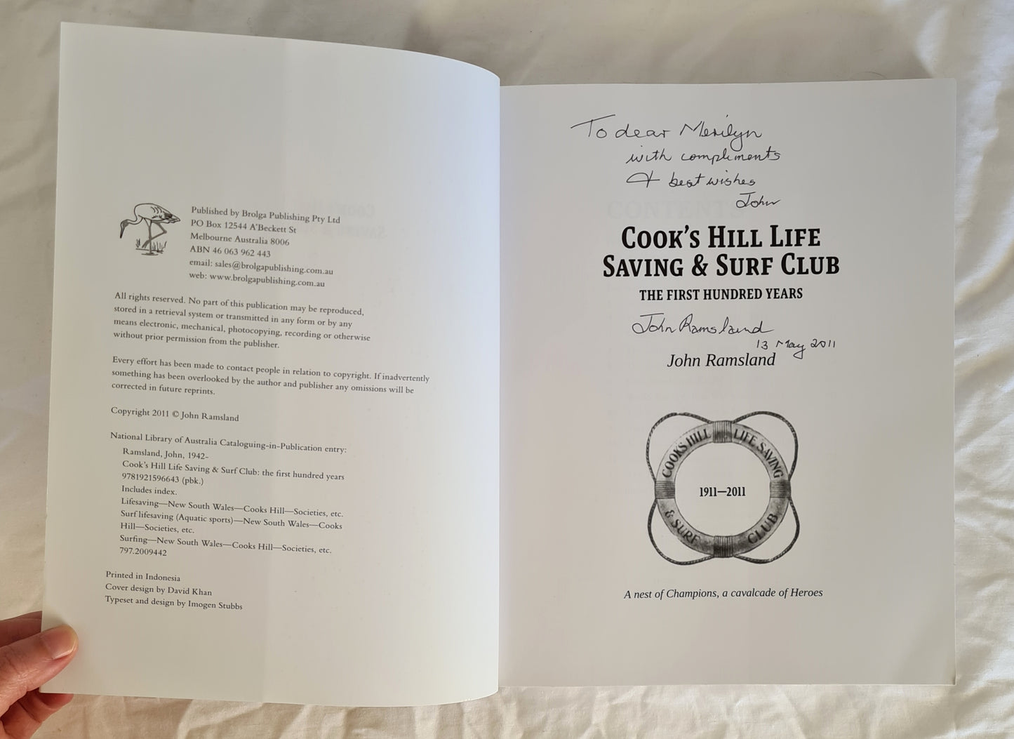 Cook’s Hill Life Saving & Surf Club by John Ramsland