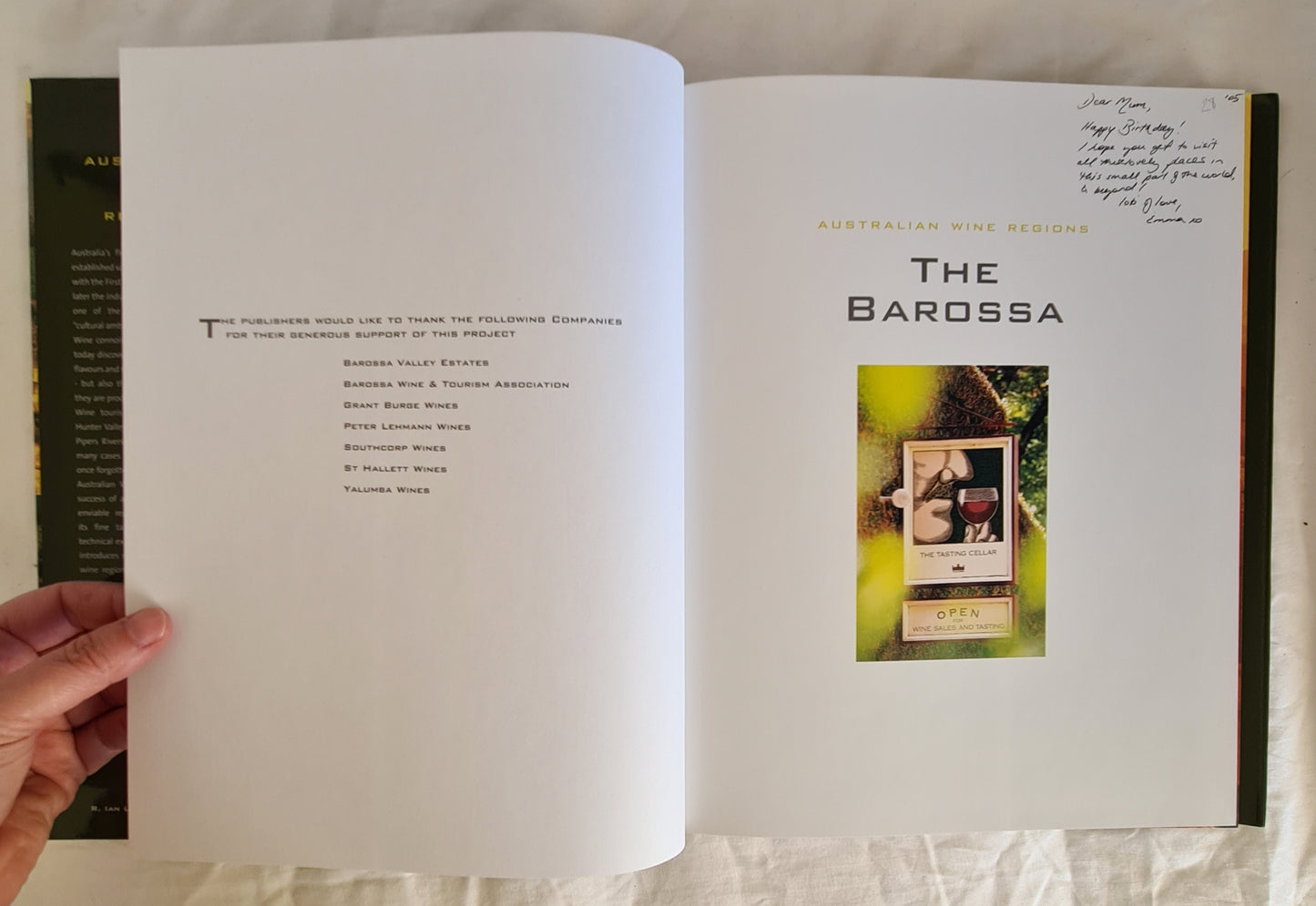 The Barossa by Nigel Hopkins, Wendy Moore and R. Ian Lloyd
