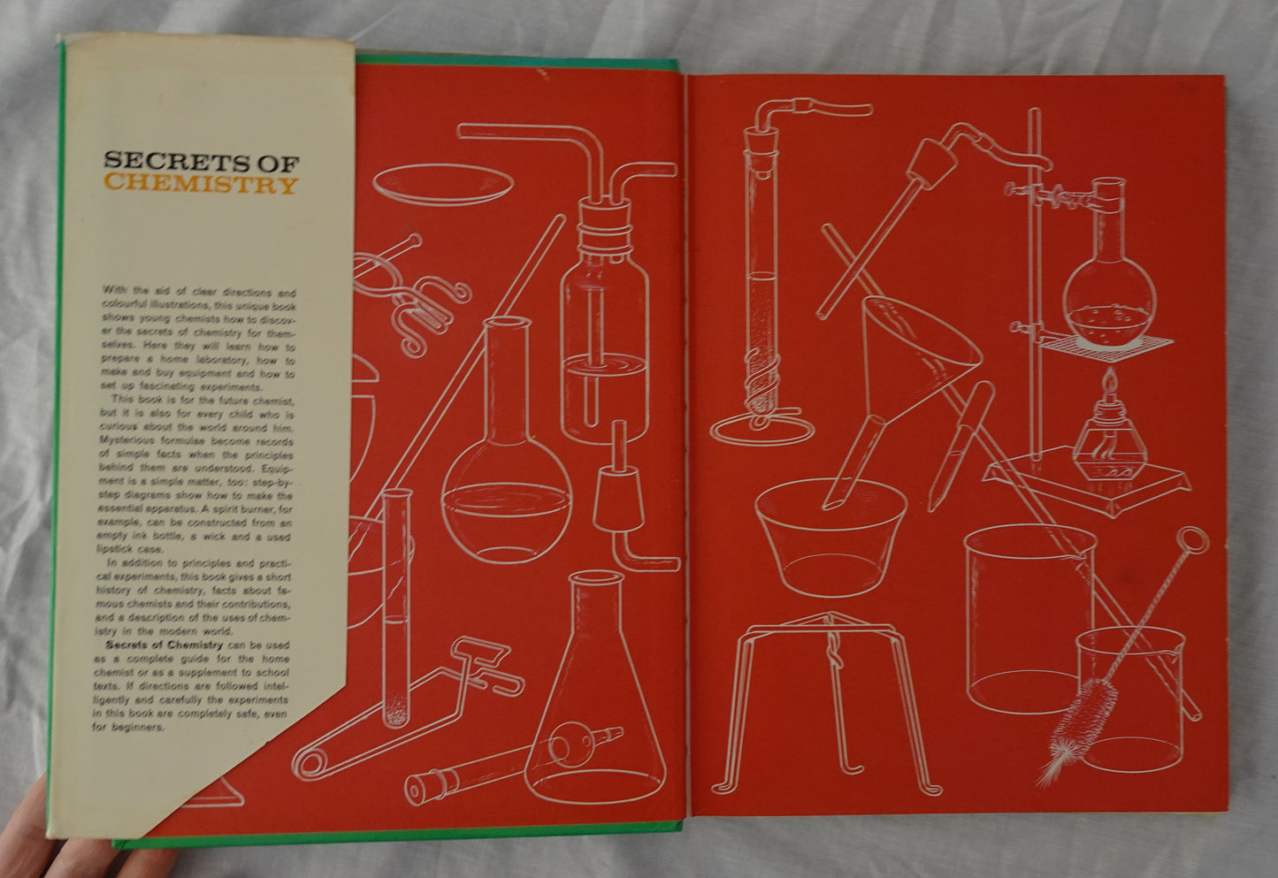 Secrets of Chemistry by Robert Brent