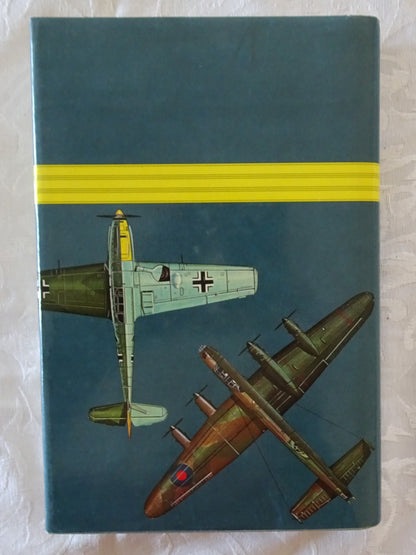 Fighters And Bombers of World War II by Kenneth Munson