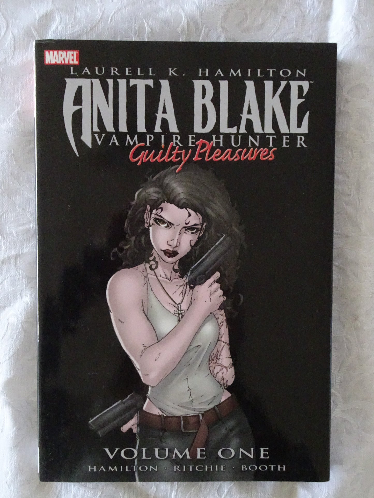 Anita Blake Guilty Pleasures by Laurell K. Hamilton (Graphic Novel)