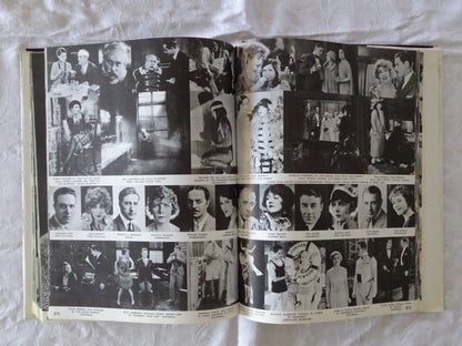 A Pictorial History of the Silent Screen by Daniel Blum