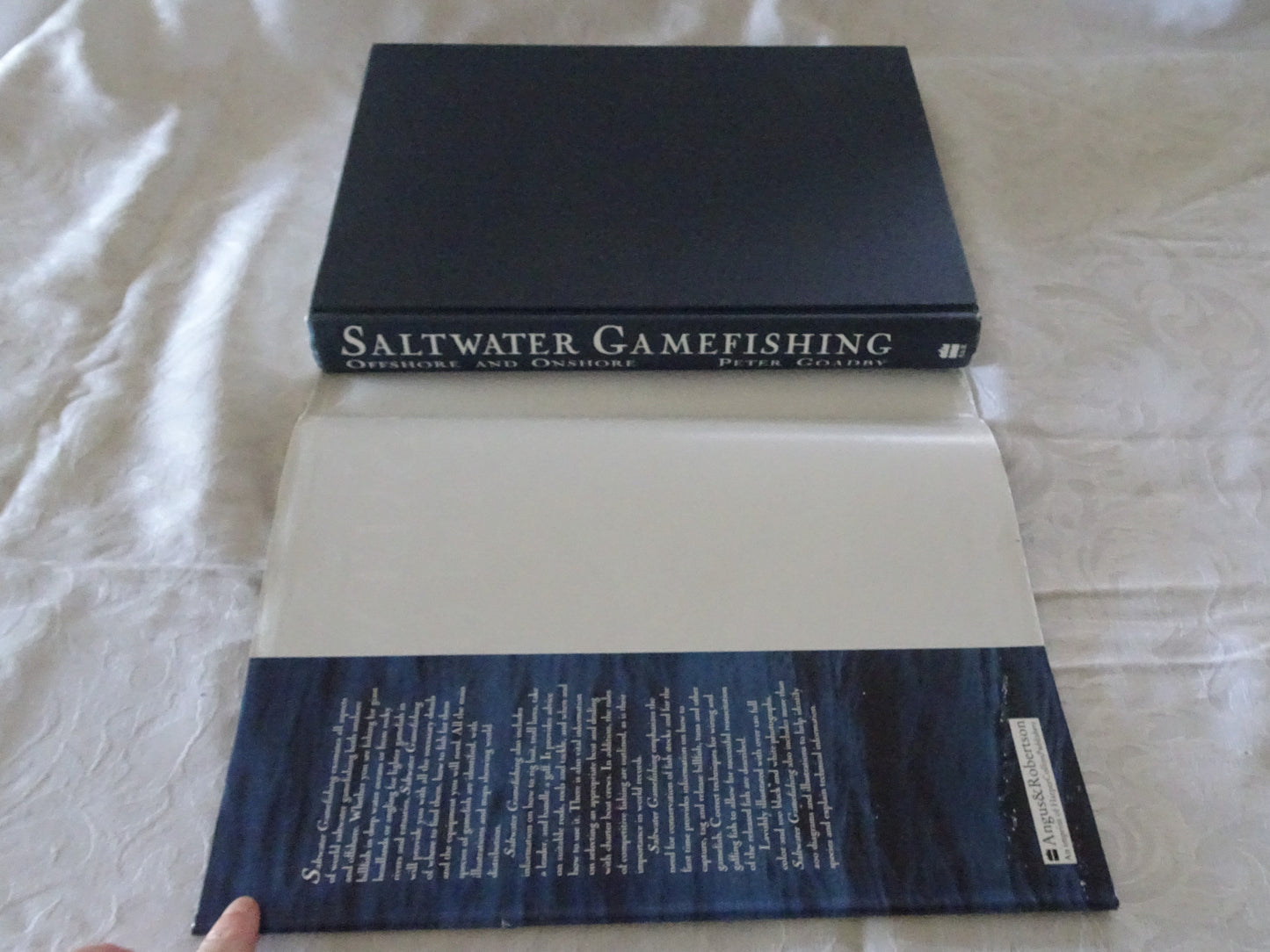 Saltwater Gamefishing by Peter Goadby