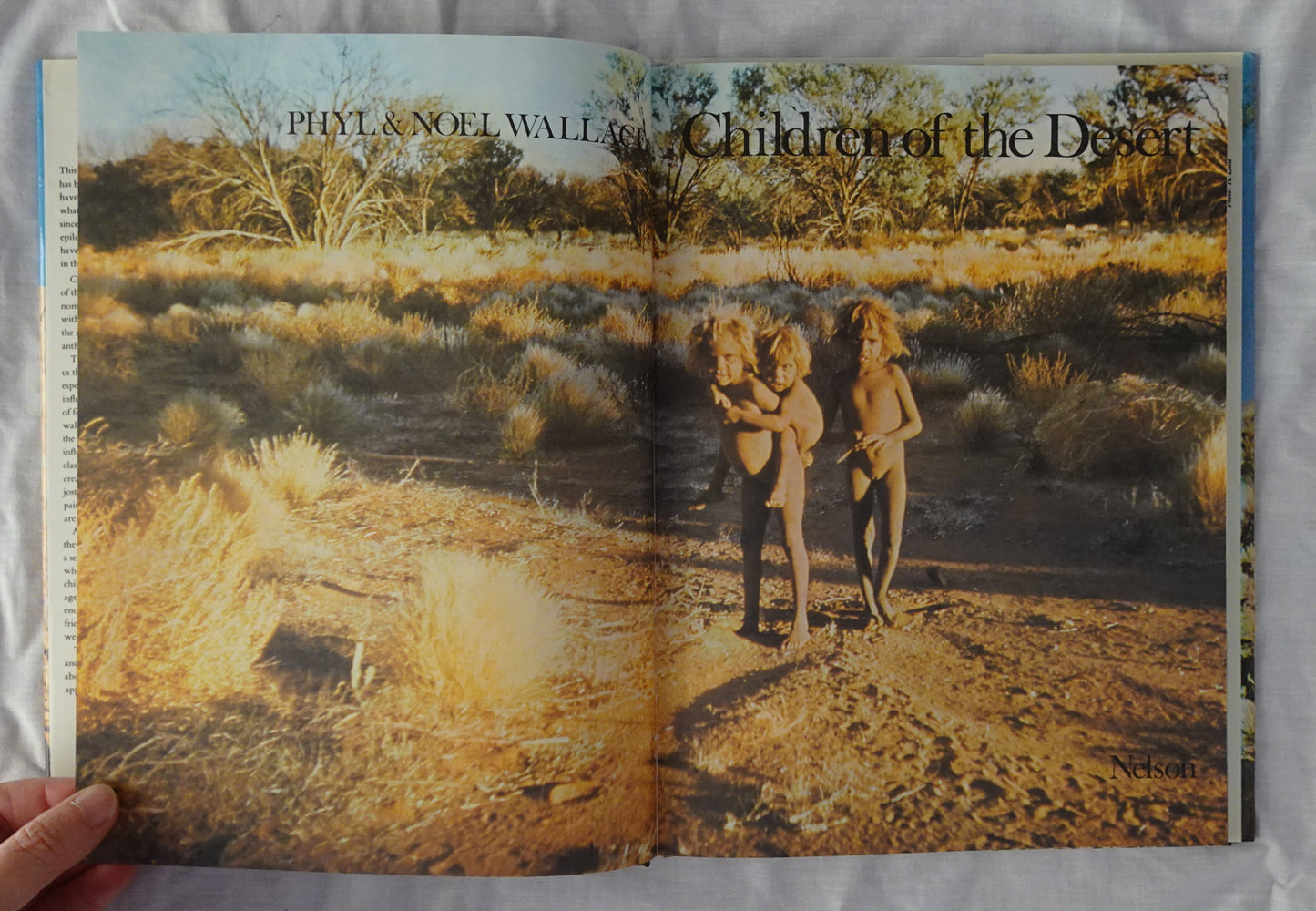 Children of the Desert by Phyl and Noel Wallace
