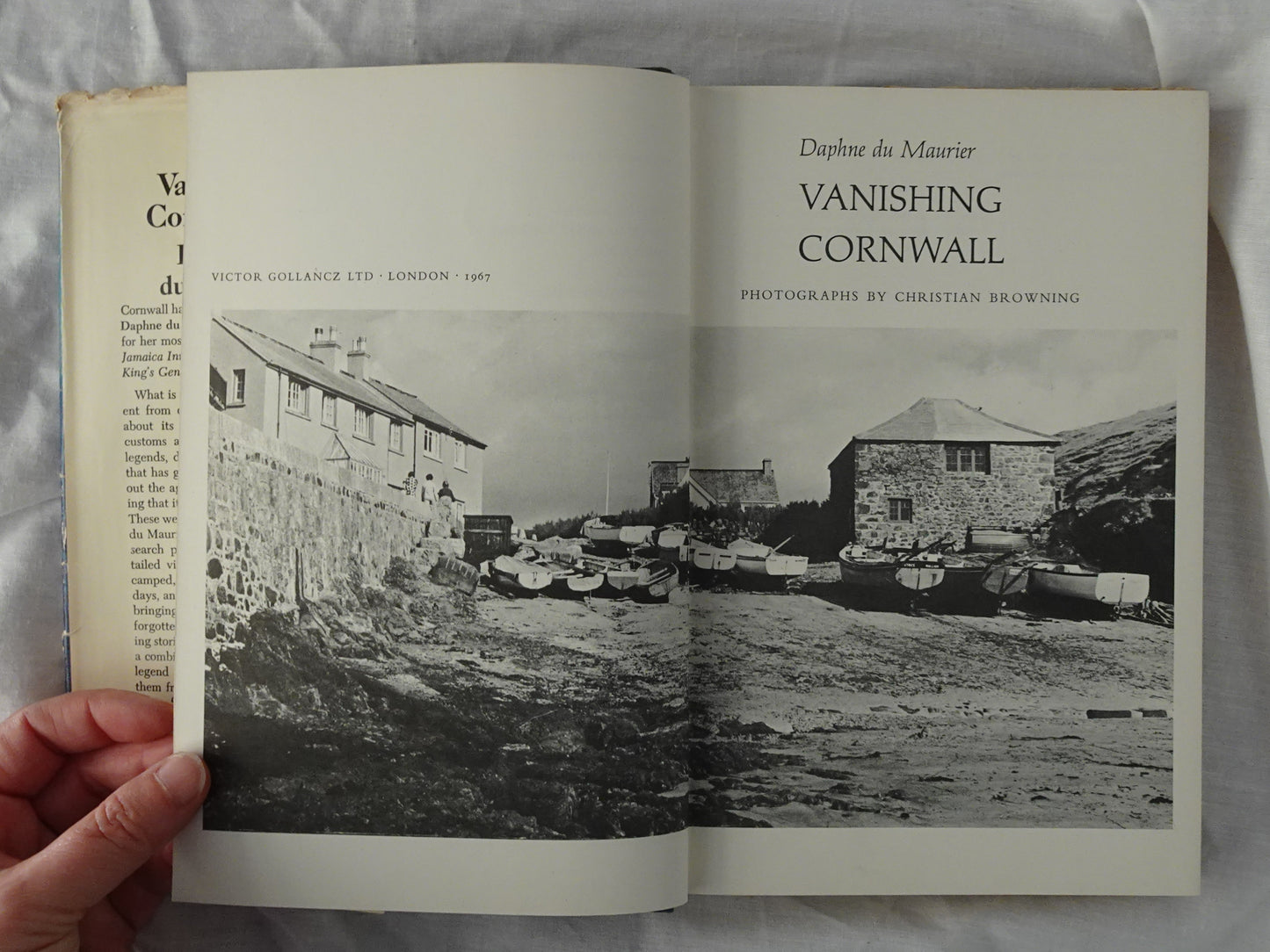 Vanishing Cornwall by Daphne du Maurier