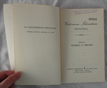 Victorian Literature by Robert O. Preyer
