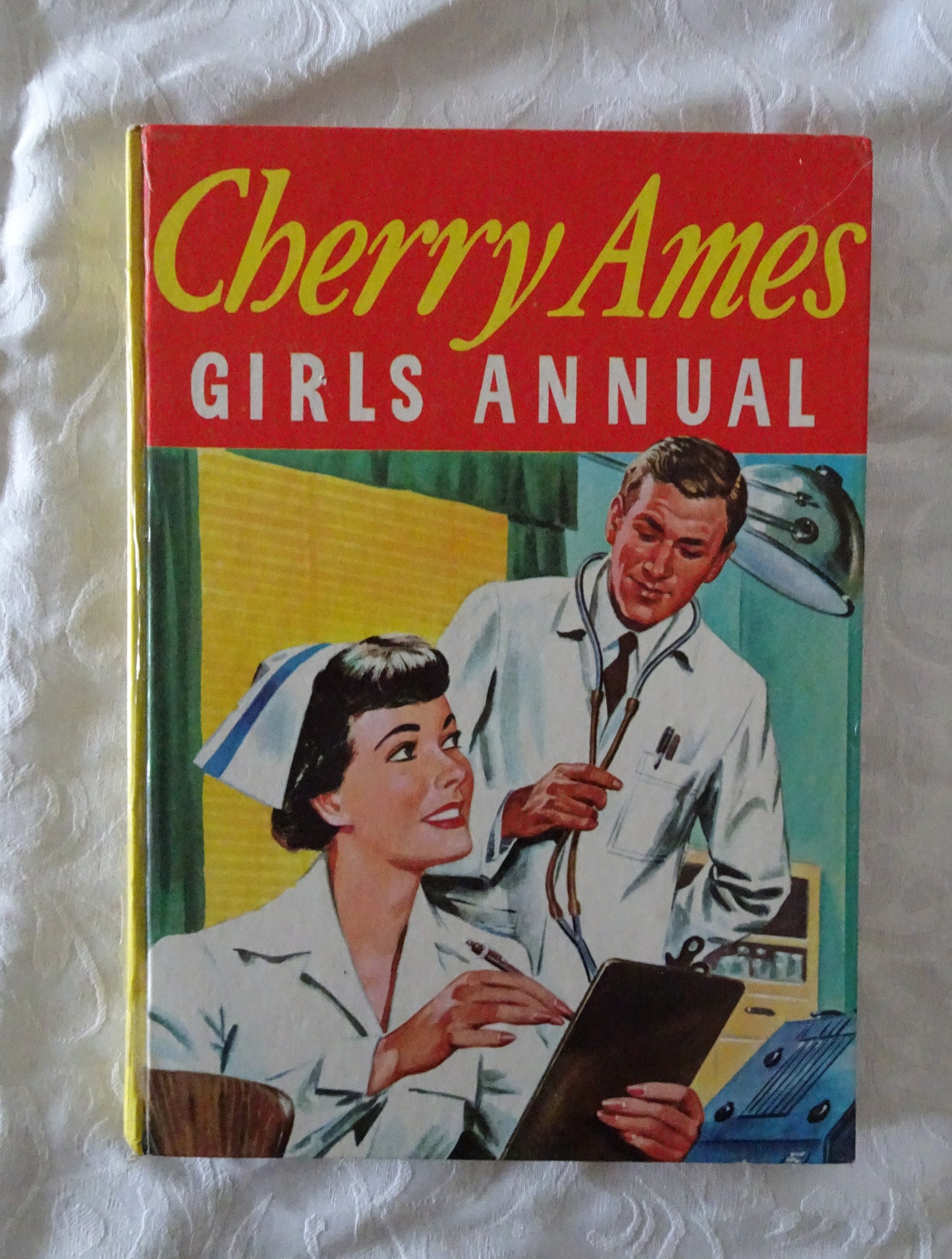 Cherry Ames Girls Annual 