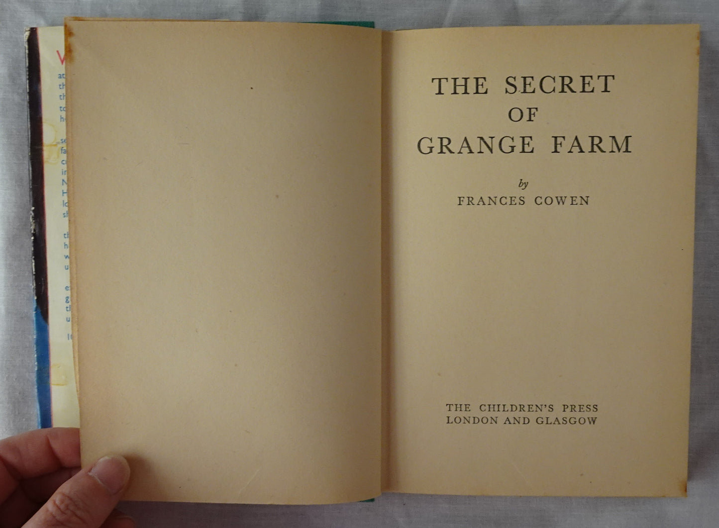 The Secret of Grange Farm by Frances Cowen