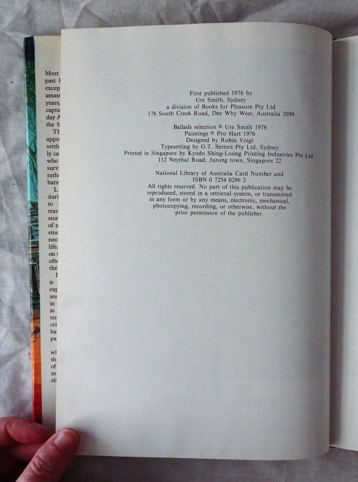 Bushranger Ballads by Pro Hart and Bill Scott