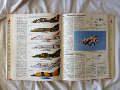 The Encyclopedia of World Air Power by Bill Gunston