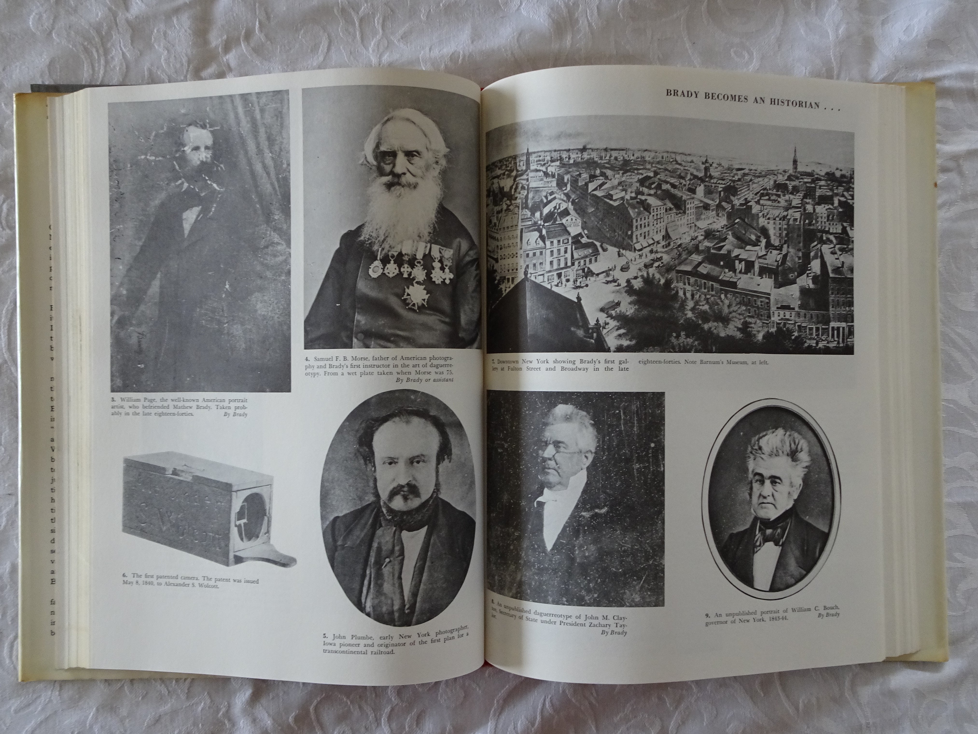 Historian　Rare　Horan　Brady　D.　James　Mathew　Camera　by　A　With　Books　–　Morgan's