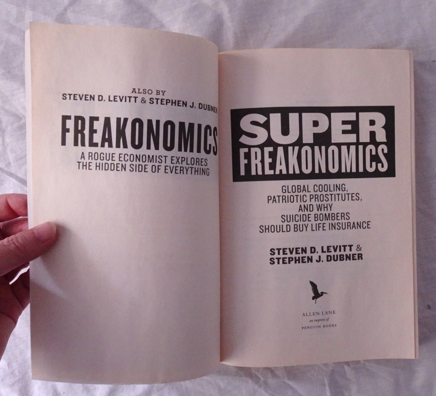 Superfreakonomics by Steven D. Levitt & Stephen J. Dubner